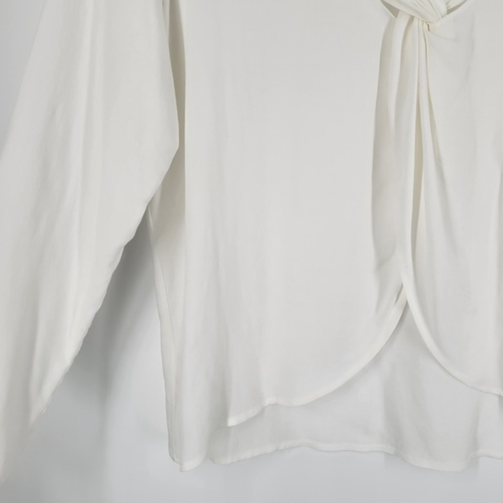 LNA White Long‎ Sleeve Twisted Drape Front Blouse Top Women M Minimal Quiet Lux - Picture 4 of 6